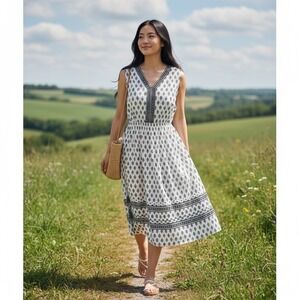 Pure Jill Sleeveless Printed Midi Dress Small Relaxed Flowy Boho Black White